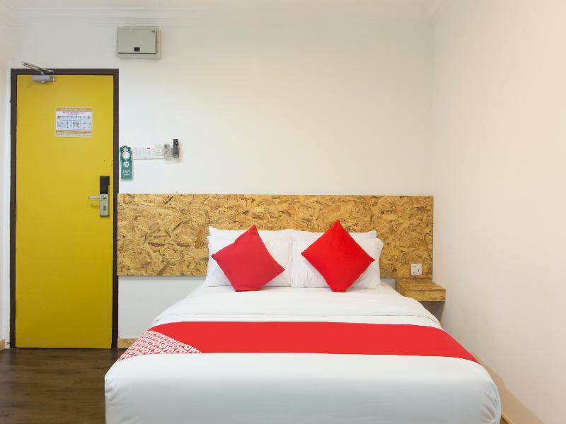 Mesra Boutique Hotel Порт-Диксон Экстерьер фото