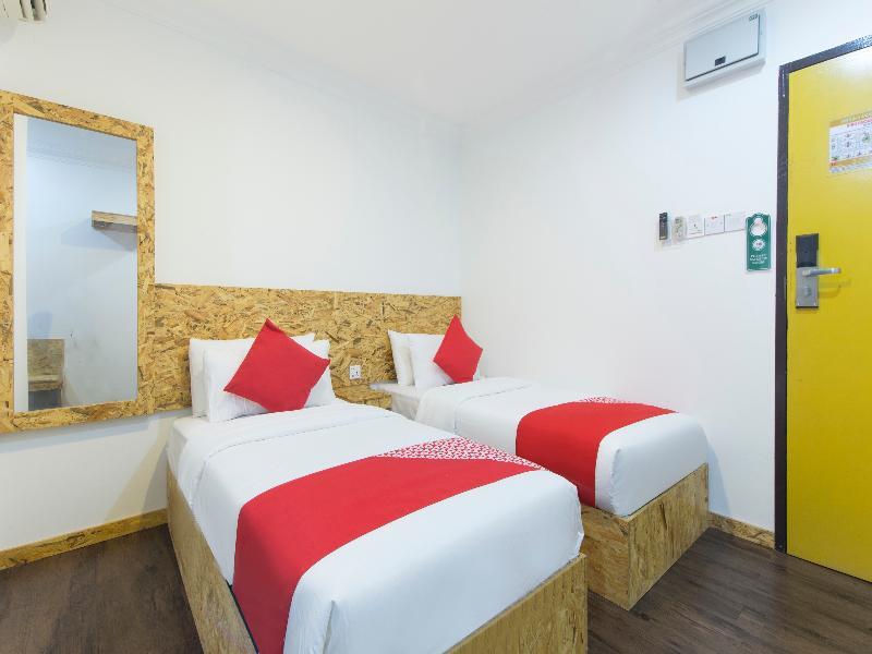 Mesra Boutique Hotel Порт-Диксон Экстерьер фото