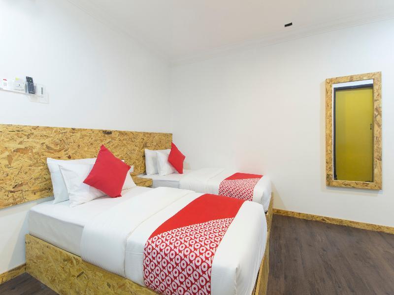 Mesra Boutique Hotel Порт-Диксон Экстерьер фото
